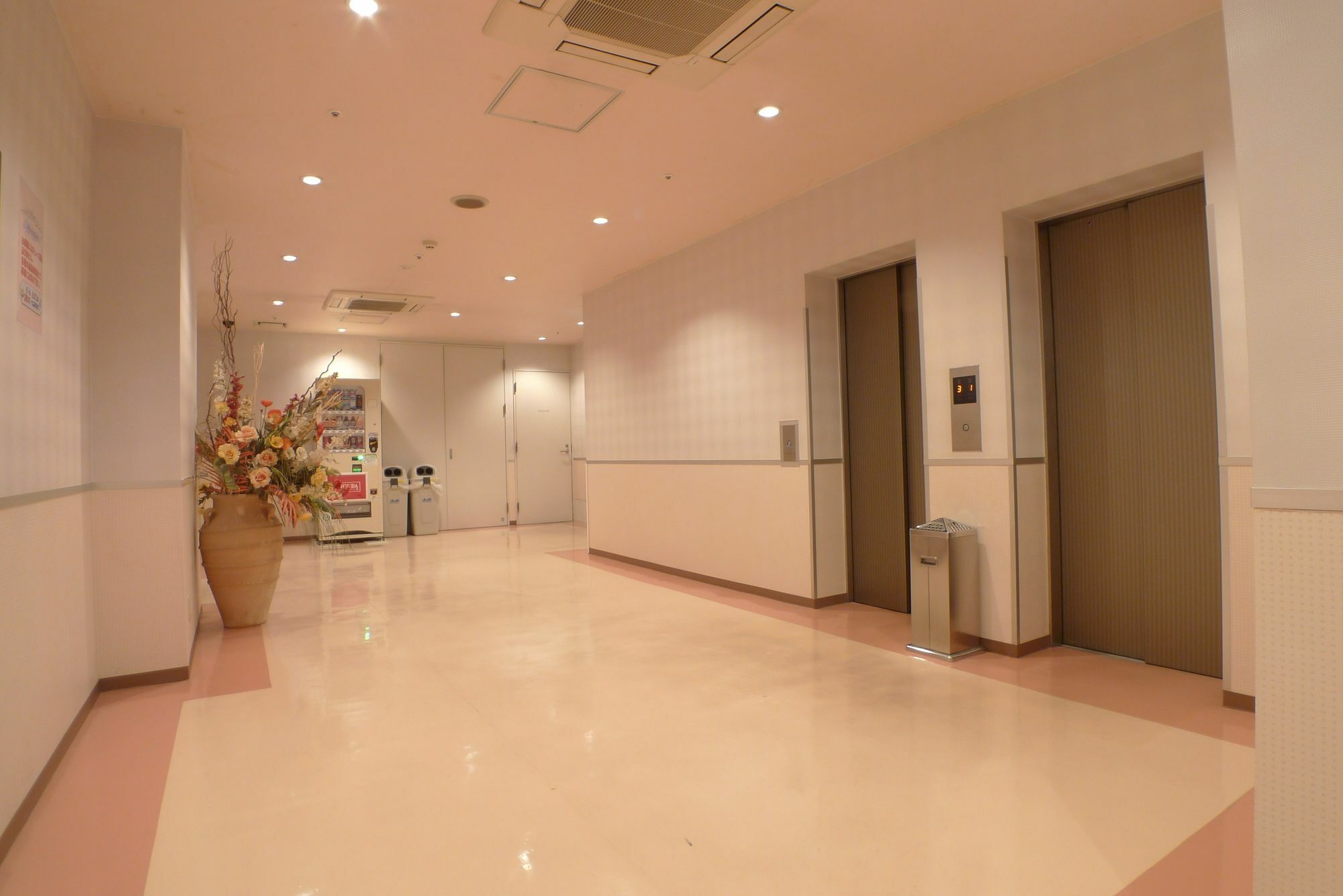 Hotel Times Inn 24 Yokohama  Ngoại thất bức ảnh